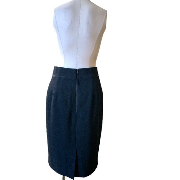 Ann Taylor Black Pencil Skirt Back Zipper Sz 6 B #36D - Picture 4 of 7